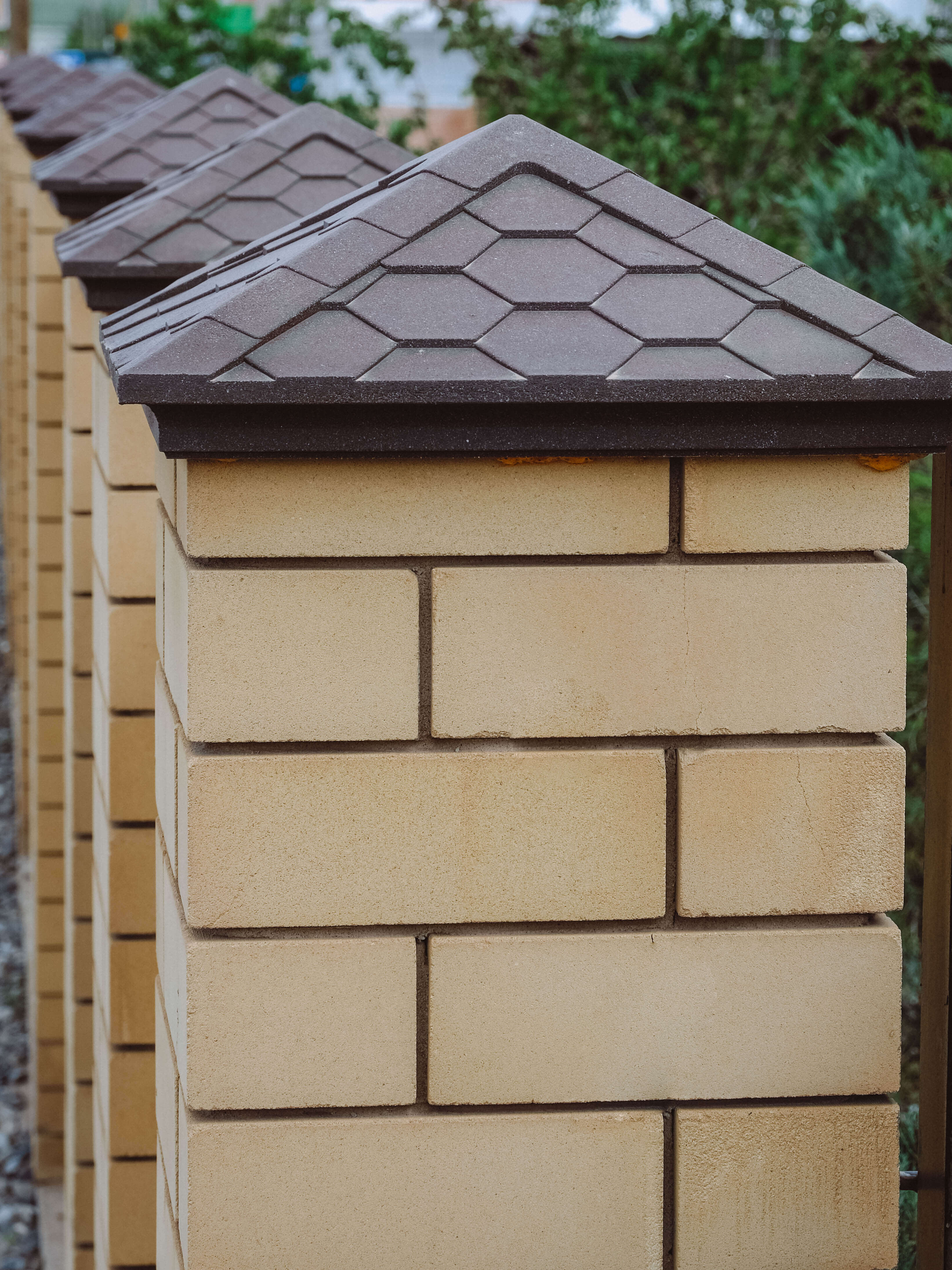 Колпак Zking Эверест Коричневый на столб 1.5х1.5 кирпича (390х390мм) в Ачинске фото