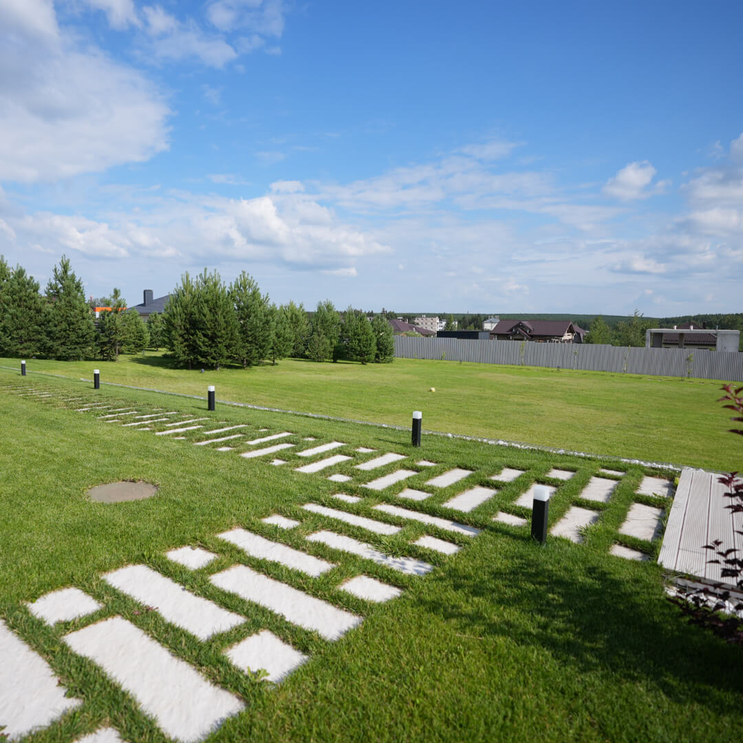 Шаговая плита STONE Светлая Галька 990х330х55мм в Ачинске фото